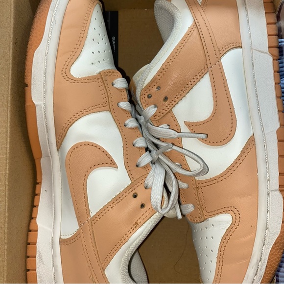 Sold ❌Dunk low harvest moon - Picture 3 of 10